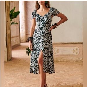 ✨Sezane Alessia Dress
